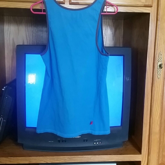 Van's Tank Top shirt, Small - Picture 3 of 3